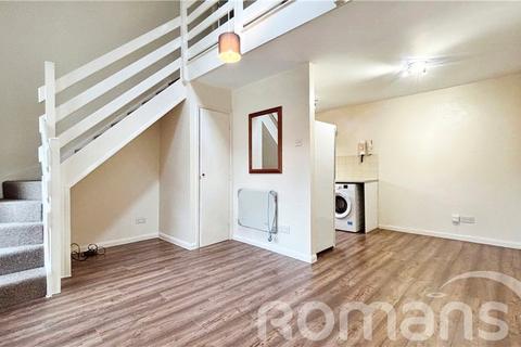 1 bedroom terraced house for sale, Beaconsfield Way, Earley, Reading