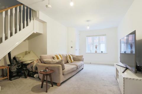 2 bedroom townhouse for sale, Scotts Square, Hull, East Riding of Yorkshire, HU1 1AU