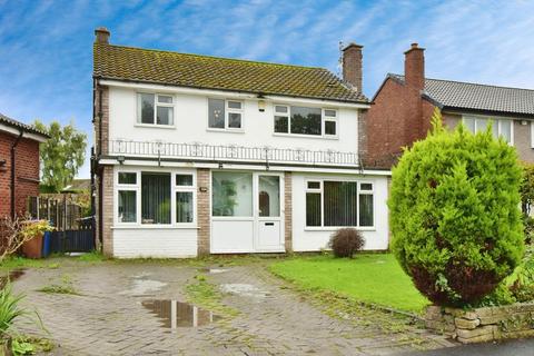 3 bedroom detached house for sale, Oakdale Drive, Cheadle SK8