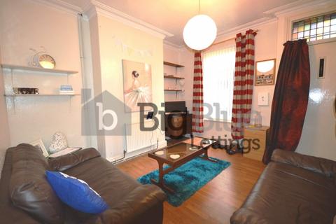 3 bedroom terraced house to rent, 15 Beamsley Grove, Hyde Park, Leeds LS6