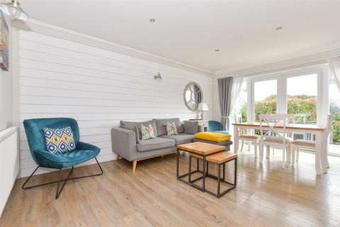 2 bedroom park home for sale, Fort Warden Road, Totland Bay, Isle of Wight