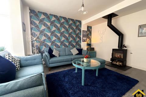 51 Compton Road, Cradley Heath, B64 5BB