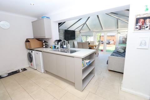 2 bedroom terraced house for sale, Beta Road, Farnborough GU14