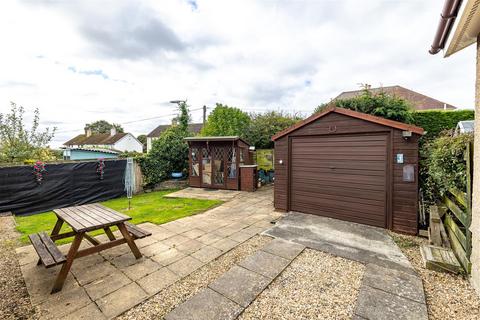 3 bedroom detached bungalow for sale, 19 Brunton Park, Bowden, Melrose