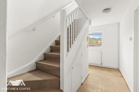 38 Carters Mead, Harlow, CM17 9ER