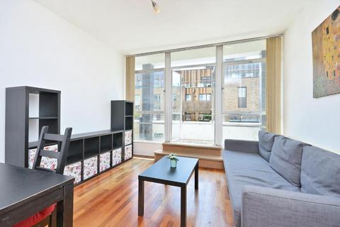 2 bedroom maisonette to rent, Bunhill Row, London, EC1Y