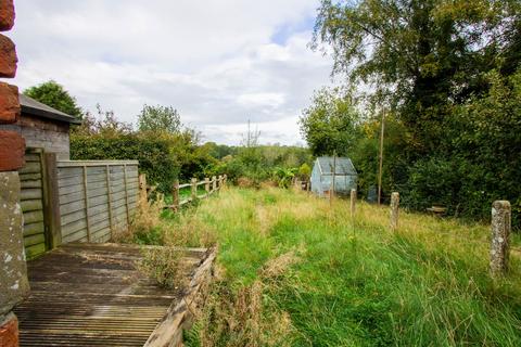 2 bedroom terraced house for sale, No Onward Chain in Hawkhurst