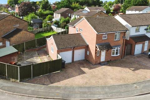 4 bedroom detached house for sale, Hatfield Court, Calcot, Reading, Berkshire, RG31