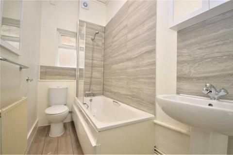 1 bedroom apartment to rent, Lewin Road,  Streatham,  SW16