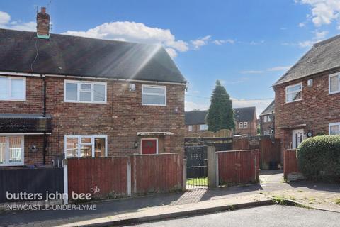 3 bedroom semi-detached house for sale, Pennine Way, Newcastle