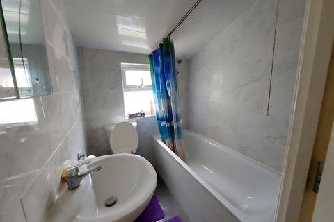 3 bedroom house for sale, East Ham, London, E6