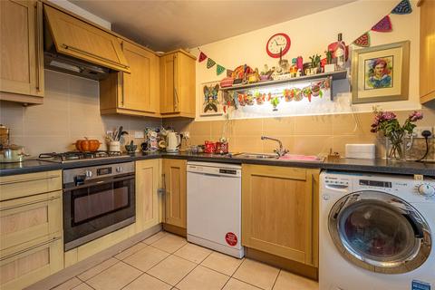 3 bedroom semi-detached house for sale, Milbury Walk, Swindon SN25