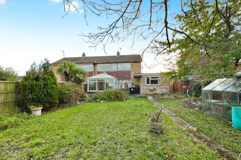 3 bedroom semi-detached house for sale, Sandcliffe Road, Grantham, NG31