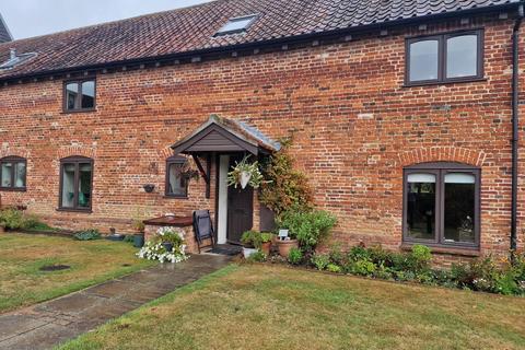 2 bedroom terraced house for sale, Malthouse Court, Harleston