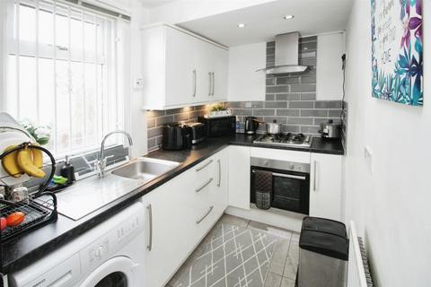 3 bedroom semi-detached house for sale, Lodore Road, Bradford BD2