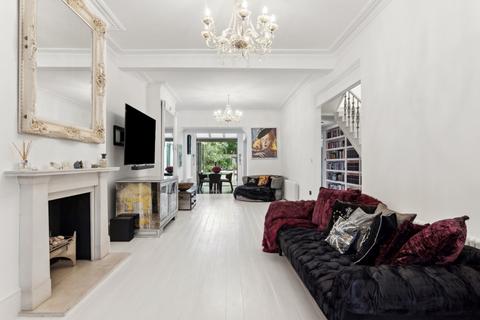 4 bedroom detached house for sale, Houndsden Road, London, N21