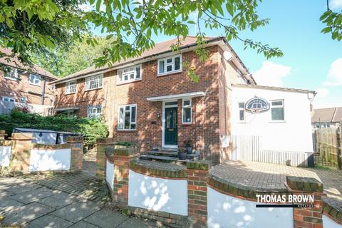 4 bedroom semi-detached house for sale, Leesons Hill, Orpington