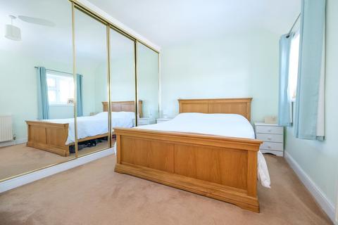 146 Leesons Hill, Orpington, BR5 2NH