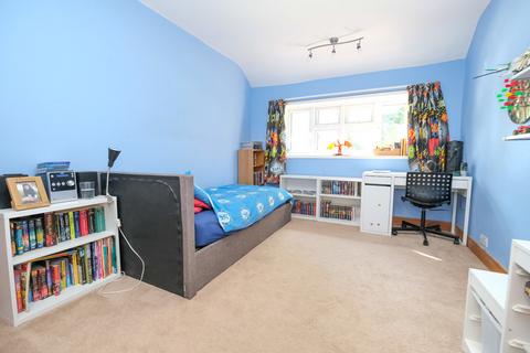146 Leesons Hill, Orpington, BR5 2NH