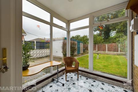 7 Pinfold Lane, Norton, Doncaster, DN6 9HZ