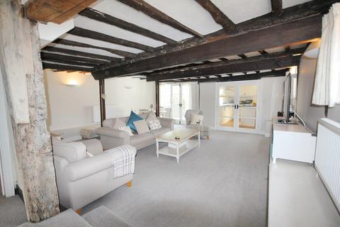 2 bedroom flat for sale, High Street, Rotherfield