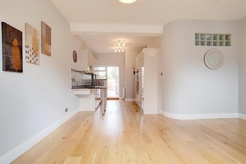 3 bedroom flat for sale, Vancouver Road, Forest Hill, SE23