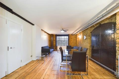 2 bedroom apartment to rent, Weston Street, London Bridge