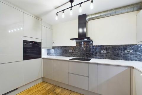 2 bedroom apartment to rent, Weston Street, London Bridge