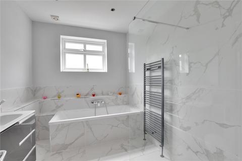 28 Dobell Road, London, SE9 1HE