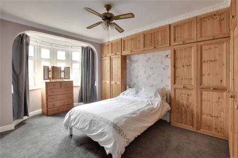 28 Dobell Road, London, SE9 1HE