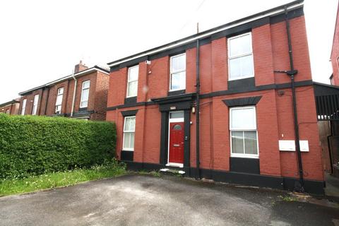 undefined, Self contained studio at Montgomery Terrace Road, Sheffield, S6 3BW