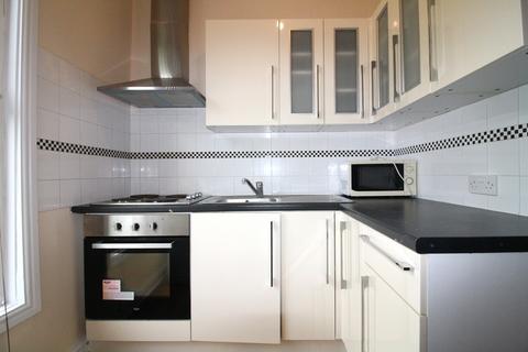 undefined, Self contained studio at Montgomery Terrace Road, Sheffield, S6 3BW