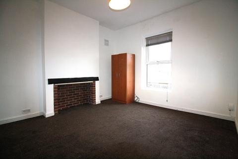 undefined, Self contained studio at Montgomery Terrace Road, Sheffield, S6 3BW