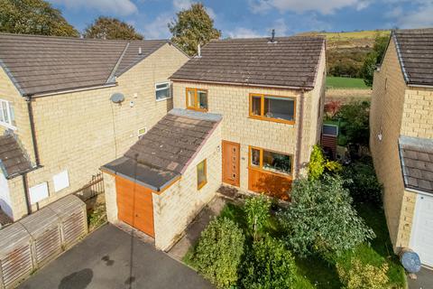 4 bedroom detached house for sale, Sycamore Rise, Holmfirth