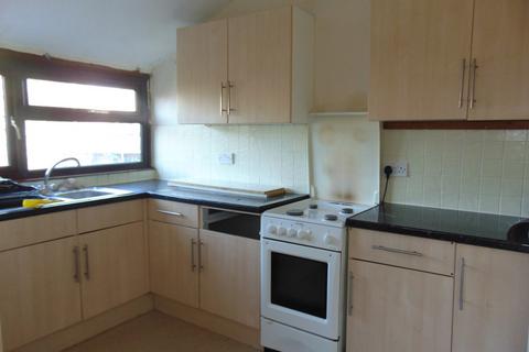 3 bedroom terraced house to rent, Southampton Road, Eastleigh