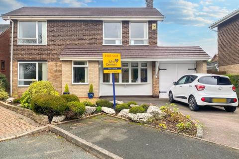 3 bedroom detached house for sale, Woodside Close, Little Haywood