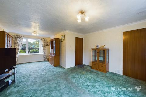 3 bedroom semi-detached house for sale, New Road, Coton-in-the-Elms