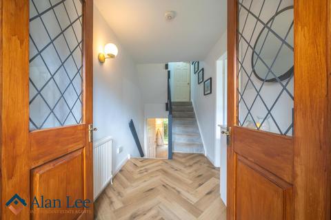 128 Abbey Road, Macclesfield, SK10 3PA