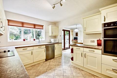 4 bedroom detached house for sale, Beech Holt, Leatherhead KT22