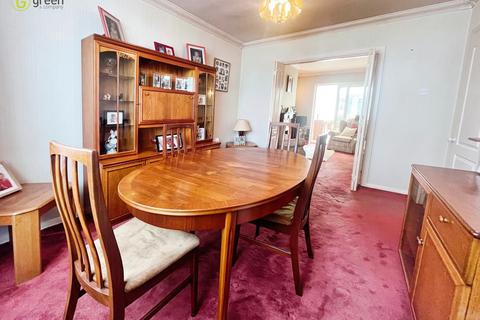 170 Appleton Avenue, Great Barr, Birmingham, B43 5NB
