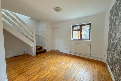 7 Allerton Close, Rochford, SS4 3AR