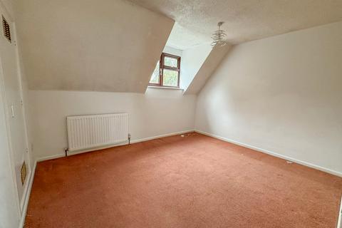7 Allerton Close, Rochford, SS4 3AR