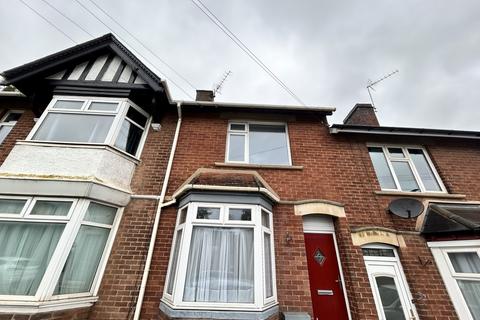 2 bedroom terraced house to rent, Chudleigh Road, Exeter EX2