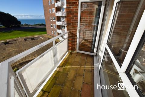 2 bedroom apartment for sale, Elizabeth Court, Grove Road, East Cliff, Bournemouth, BH1