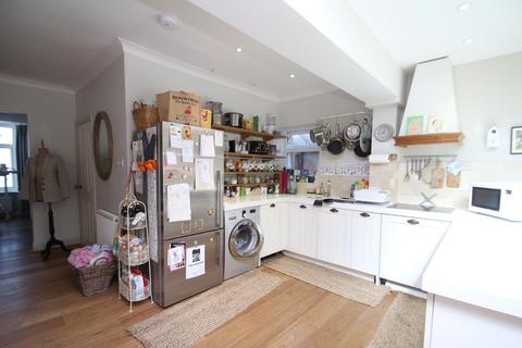 4 bedroom semi-detached house to rent, Chelston Avenue, Hove, East Sussex, BN3 5SR