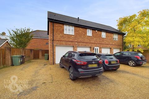 2 bedroom coach house for sale, Tudor Rose Way, Harleston, IP20