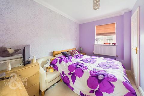 2 bedroom coach house for sale, Tudor Rose Way, Harleston, IP20