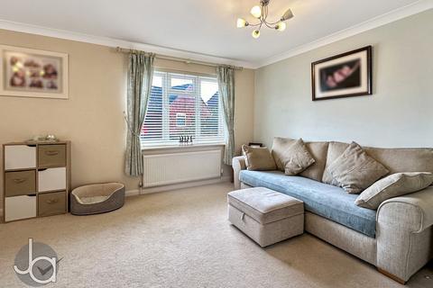5 Arbour Way, Colchester, CO4 9BD