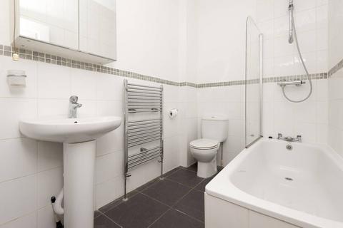 1 bedroom flat to rent, East Barnet Road, East Barnet, Barnet, EN4