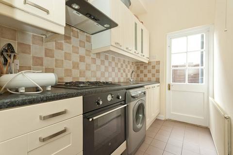 1 bedroom flat to rent, East Barnet Road, East Barnet, Barnet, EN4